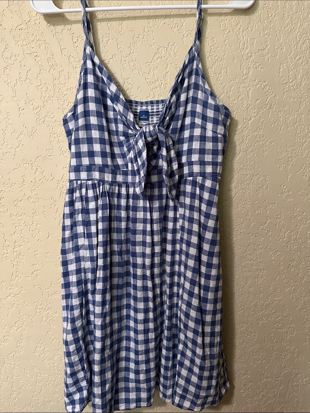 Old Navy Blue and White Gingham Tie-Front Sundress Petite M